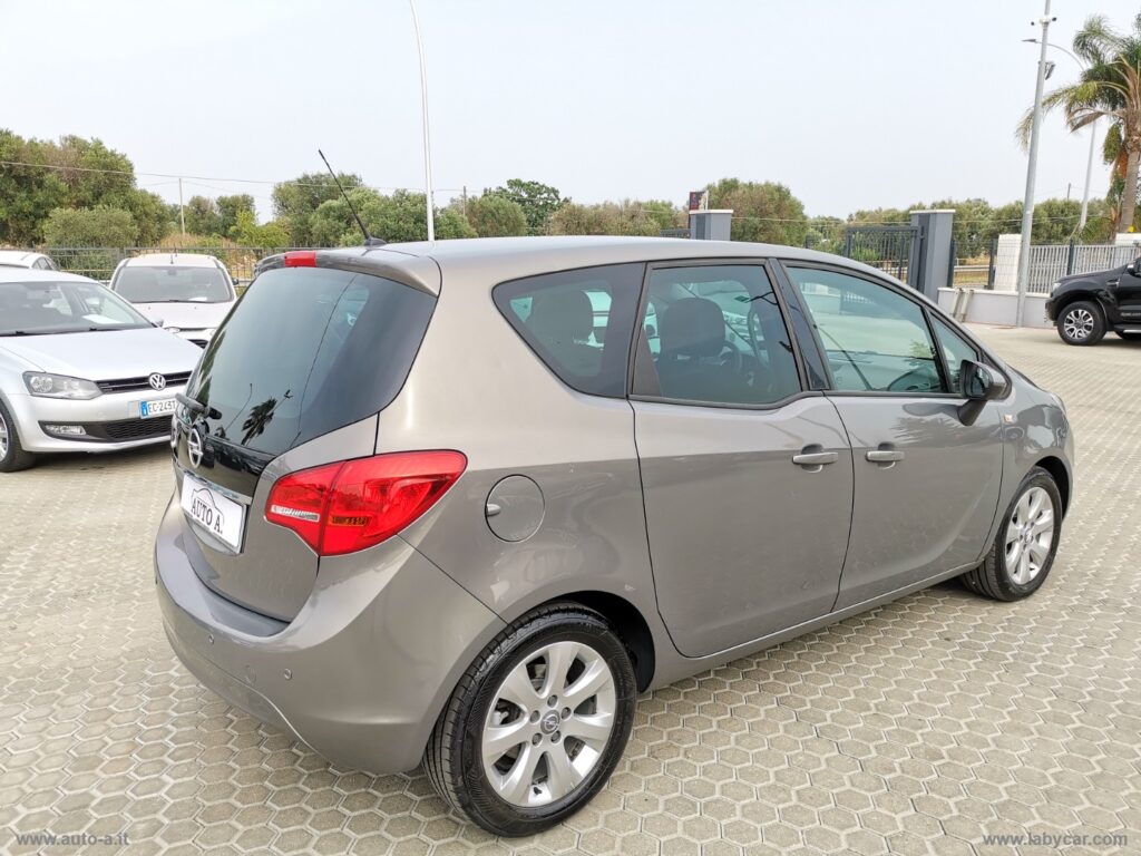 Meriva 1.4 T 120 CV GPL Tech Cosmo