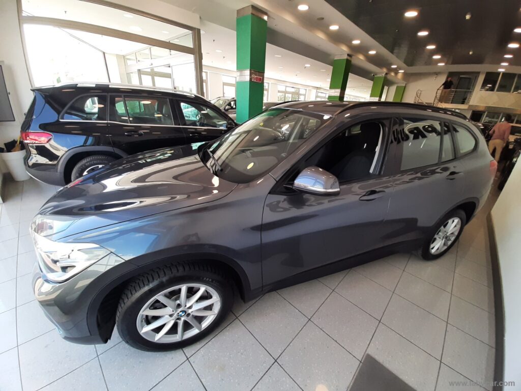 X1 xDrive20d Advantage AUT.