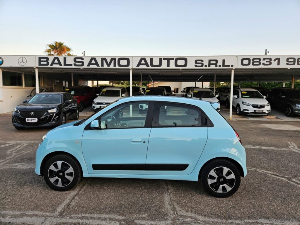 Twingo TCe 90 CV EDC Intens