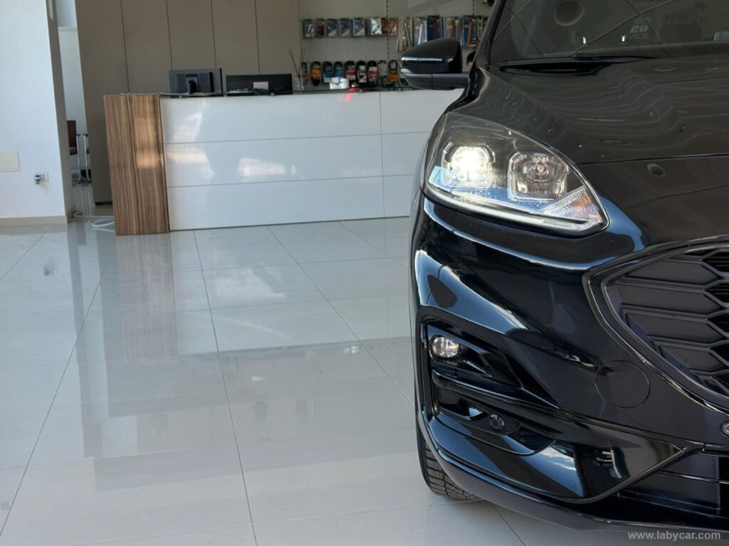 Kuga 1.5 EcoBlue 120 CV aut. 2WD ST-Line