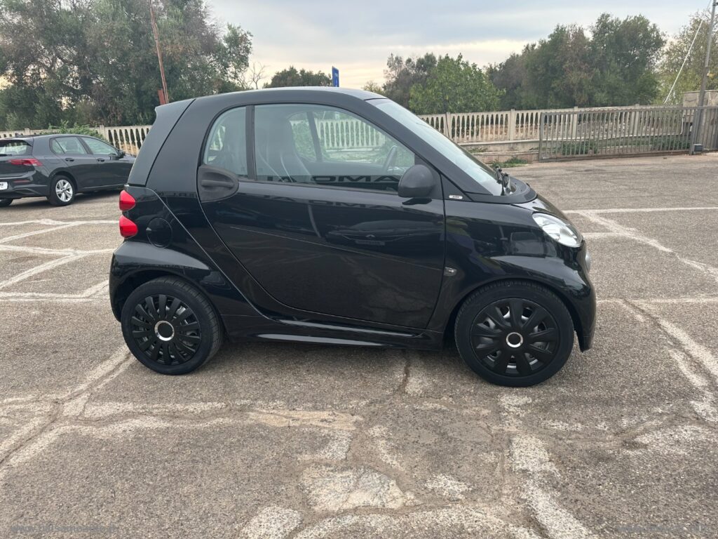 fortwo 1000 52 kW MHD coupé Special One