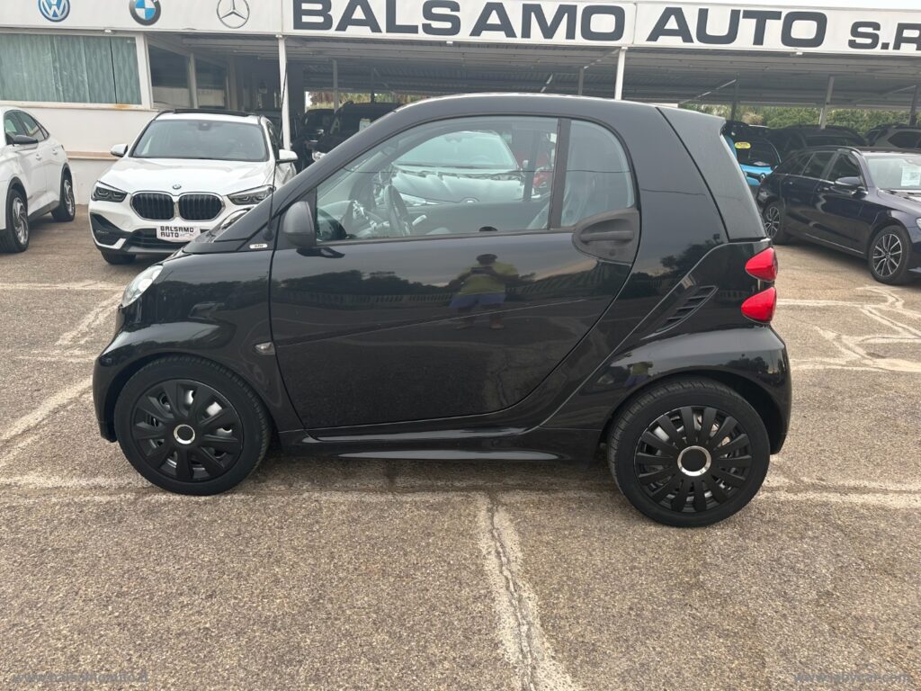 fortwo 1000 52 kW MHD coupé Special One