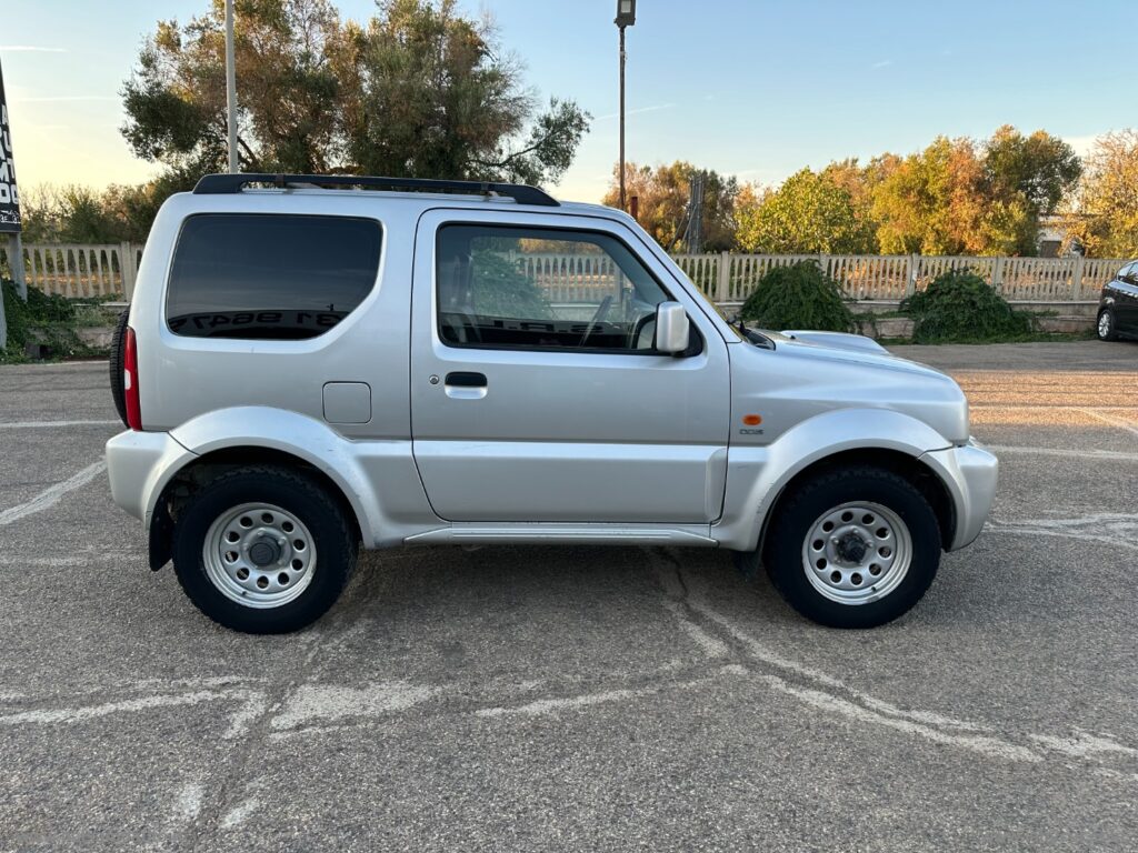 Jimny 1.5 DDiS 4WD JLX