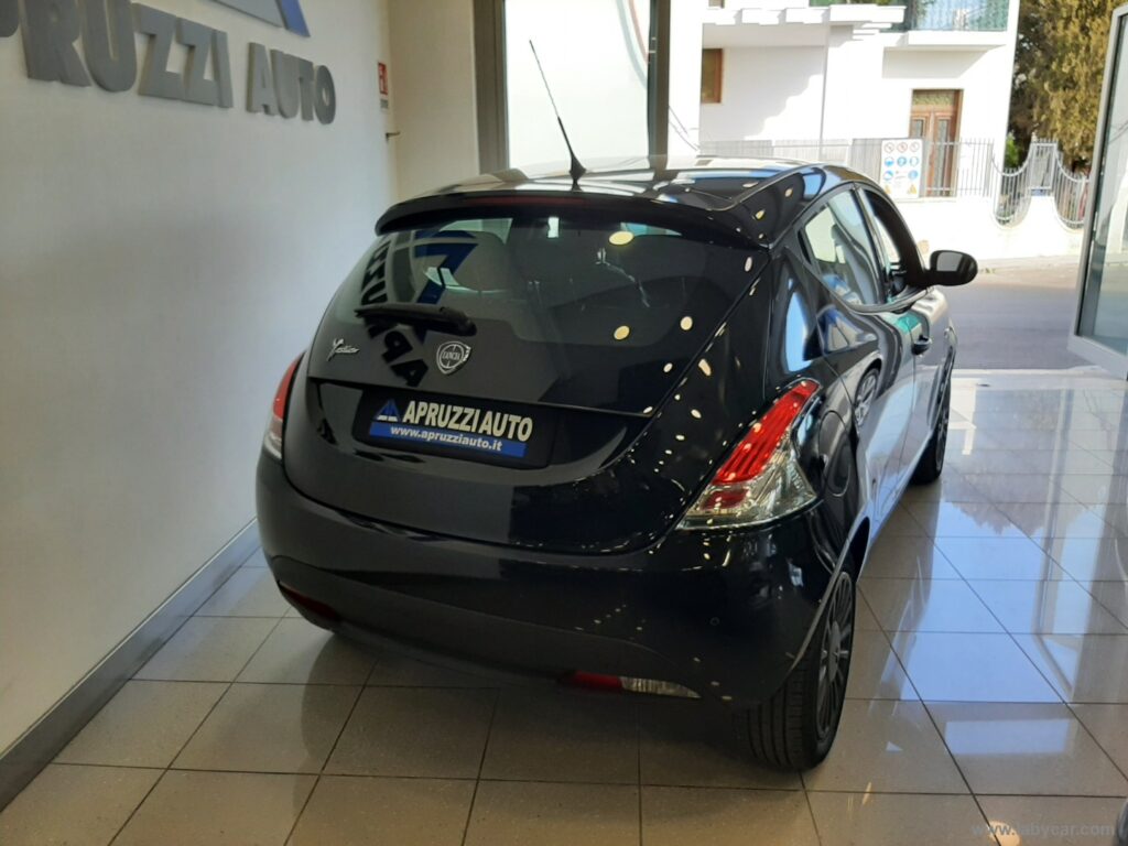 Ypsilon 1.2 69 CV 5p. Gold