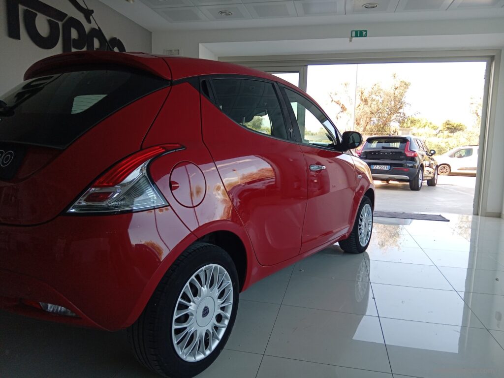 Ypsilon 1.2 69 CV 5p. S&S Platinum