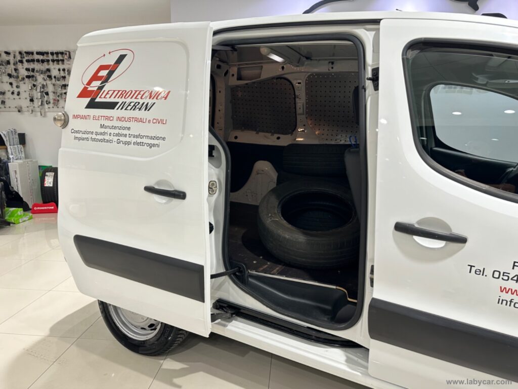 Berlingo 1.6 HDi 75 Van 3 posti Club L1