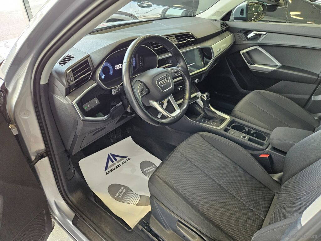 Q3 35 TDI S tronic Business