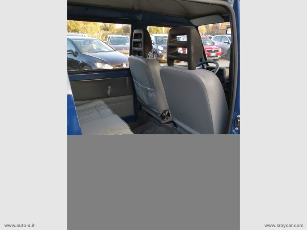 Porter 1.3i 16V Glass Van