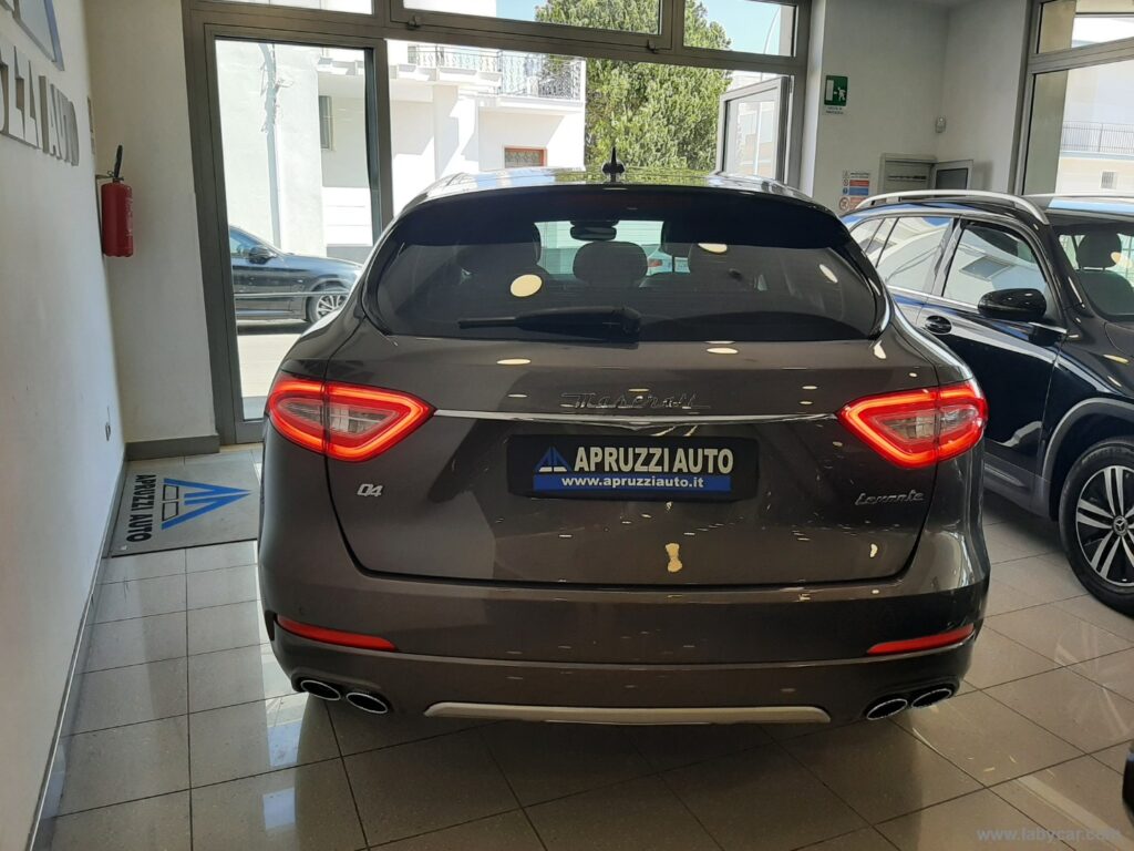 Levante V6 Diesel AWD Granlusso