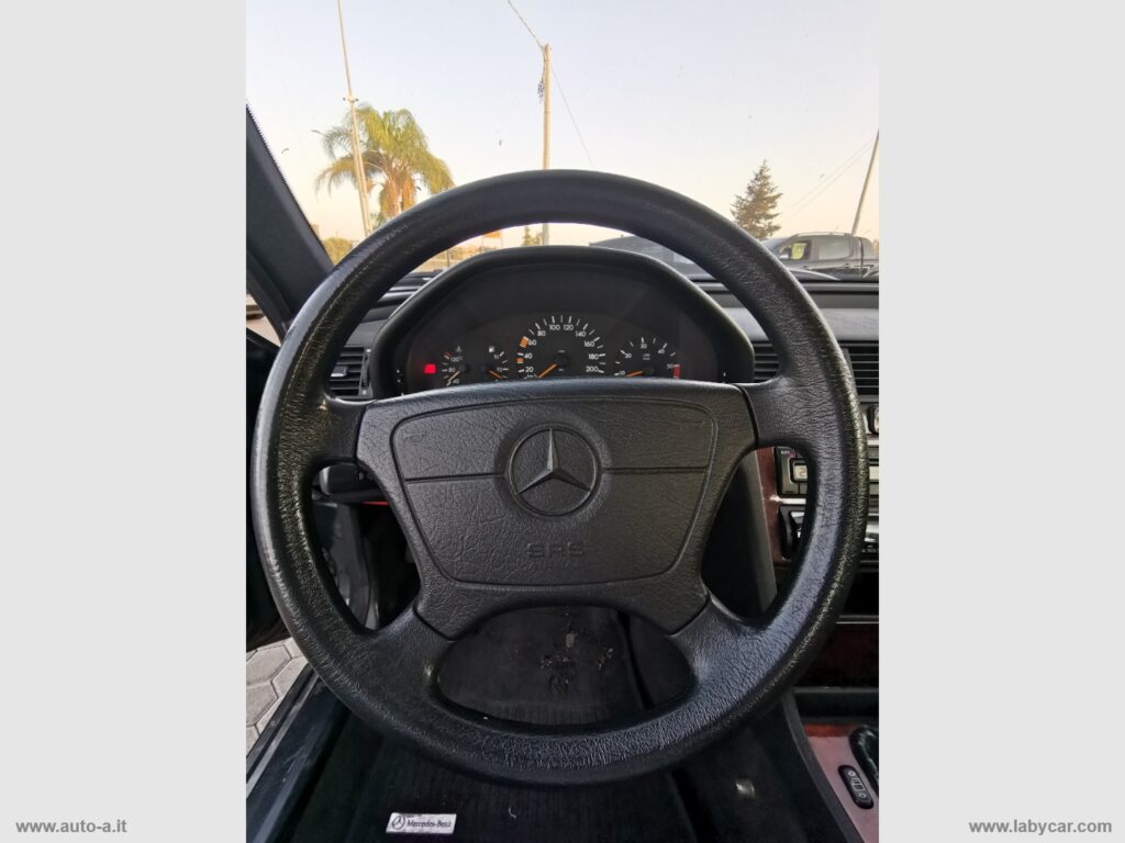 C 250 TD Classic CON GANCIO TRAINO