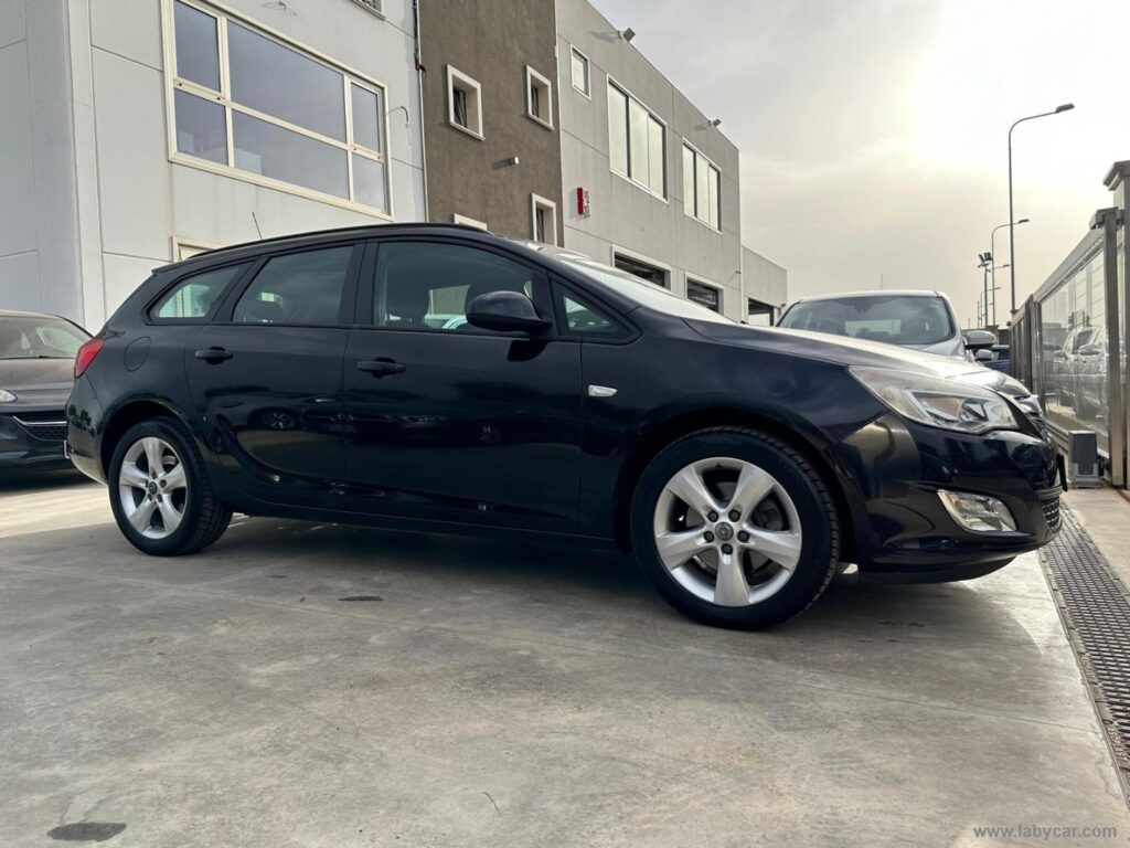 Astra 1.7 CDTI 110 CV ST Elective