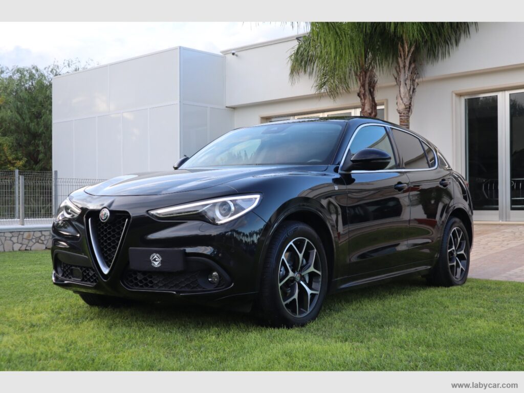 Stelvio 2.2 T.diesel 210 CV AT8 Q4 Ti