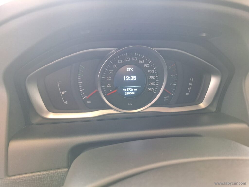 XC60 D3 Geartronic Momentum