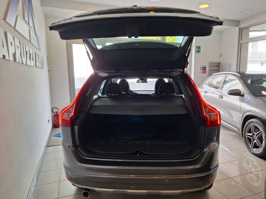 XC60 D3 Geartronic Momentum