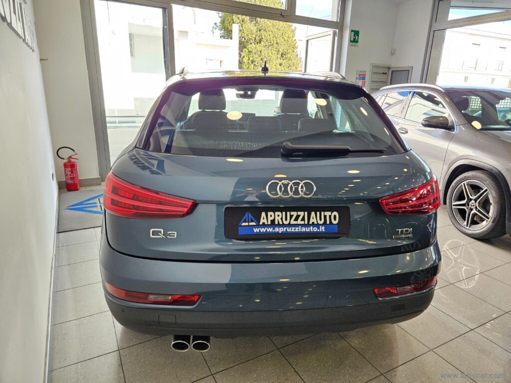 Q3 2.0 TDI 150CV quattro S tr. Business