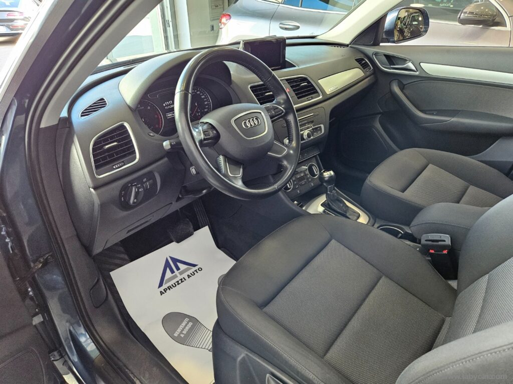 Q3 2.0 TDI 150CV quattro S tr. Business