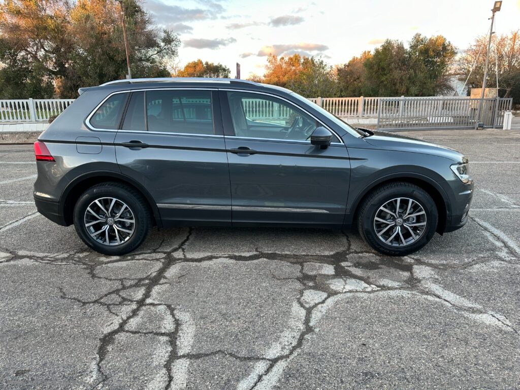 Tiguan 2.0 TDI Sport IVA COMPRESA