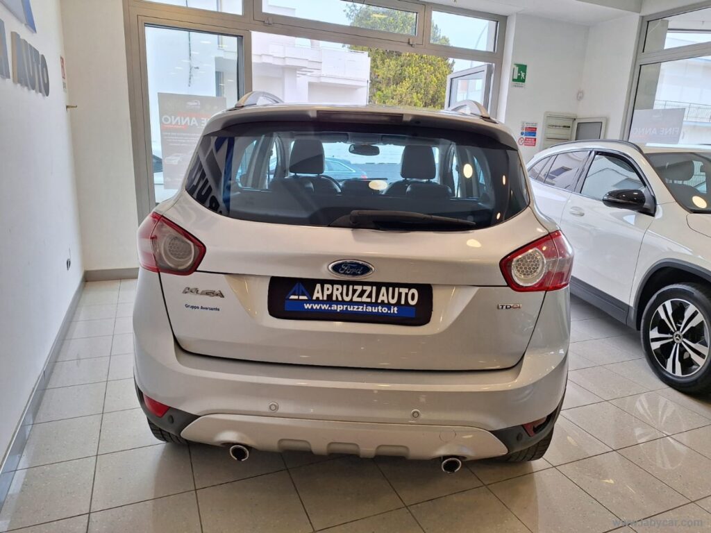 Kuga 2.0 TDCi 136 CV 4WD Titanium