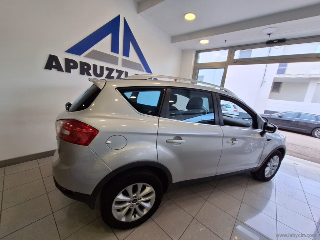 Kuga 2.0 TDCi 136 CV 4WD Titanium