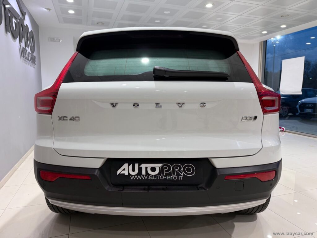 XC40 D3 AWD Geartronic Momentum Pro