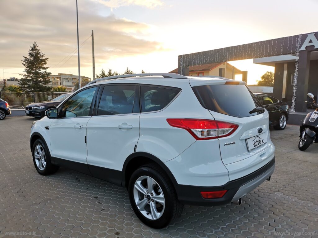 Kuga 2.0 TDCI 120 CV S&S 2WD Titanium