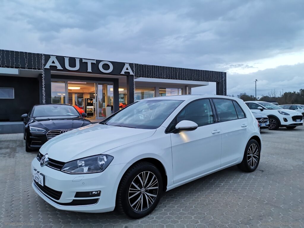 GOLF 1.6 TDI 110 CV 5p. ALLSTAR