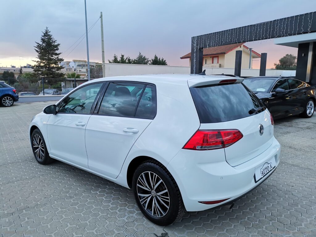 GOLF 1.6 TDI 110 CV 5p. ALLSTAR