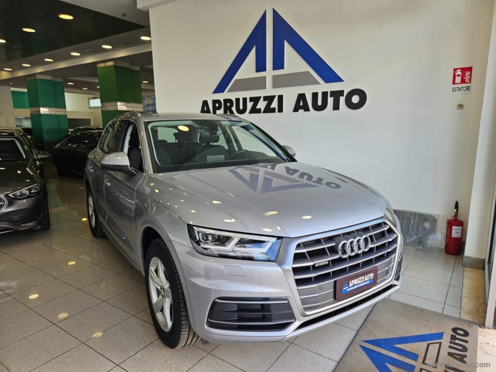 Q5 40 TDI quattro S tronic Sport