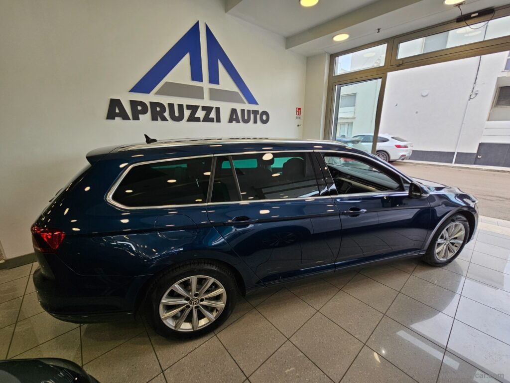 Passat Var. 1.6 TDI DSG EVO Business BMT