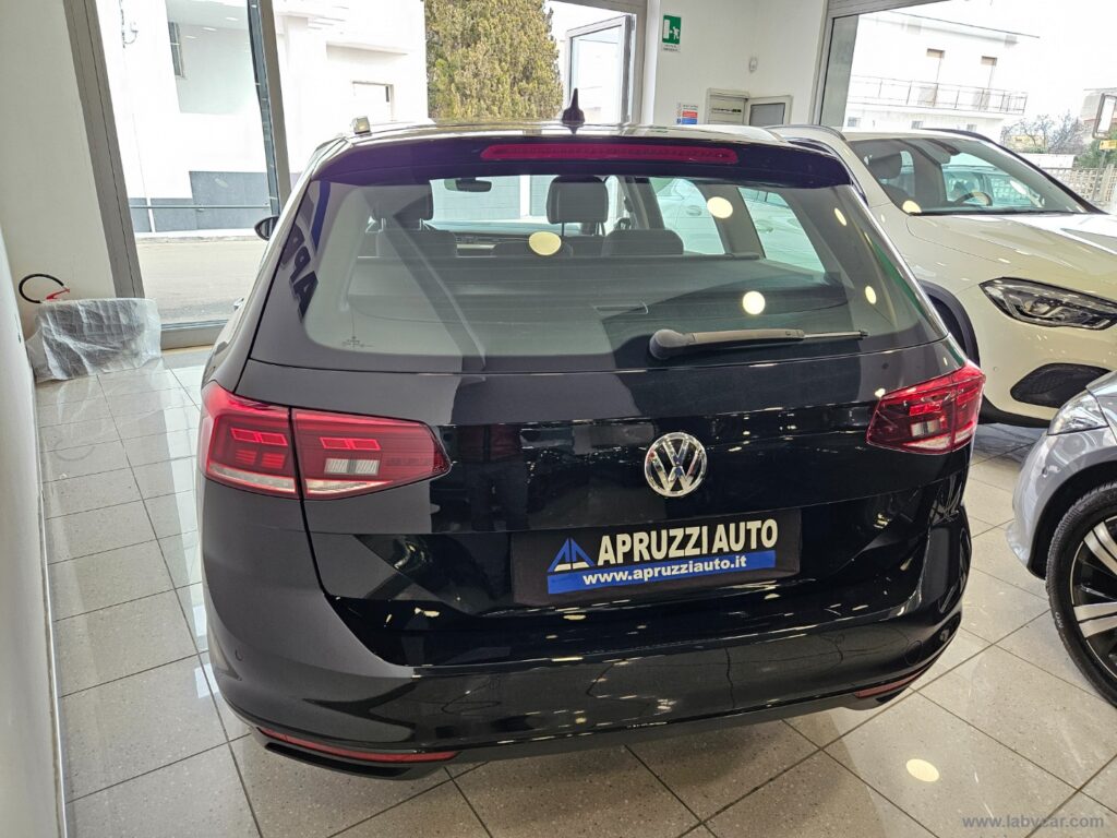 Passat Var. 1.6 TDI DSG EVO Business BMT