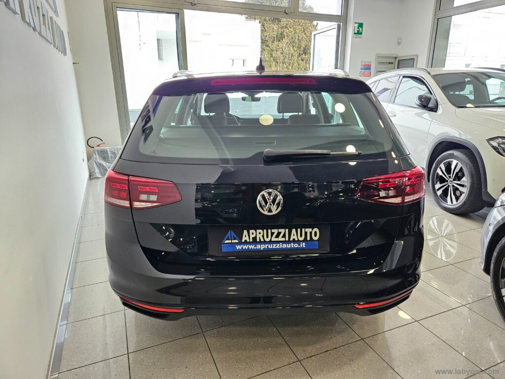 Passat Var. 1.6 TDI DSG EVO Business BMT