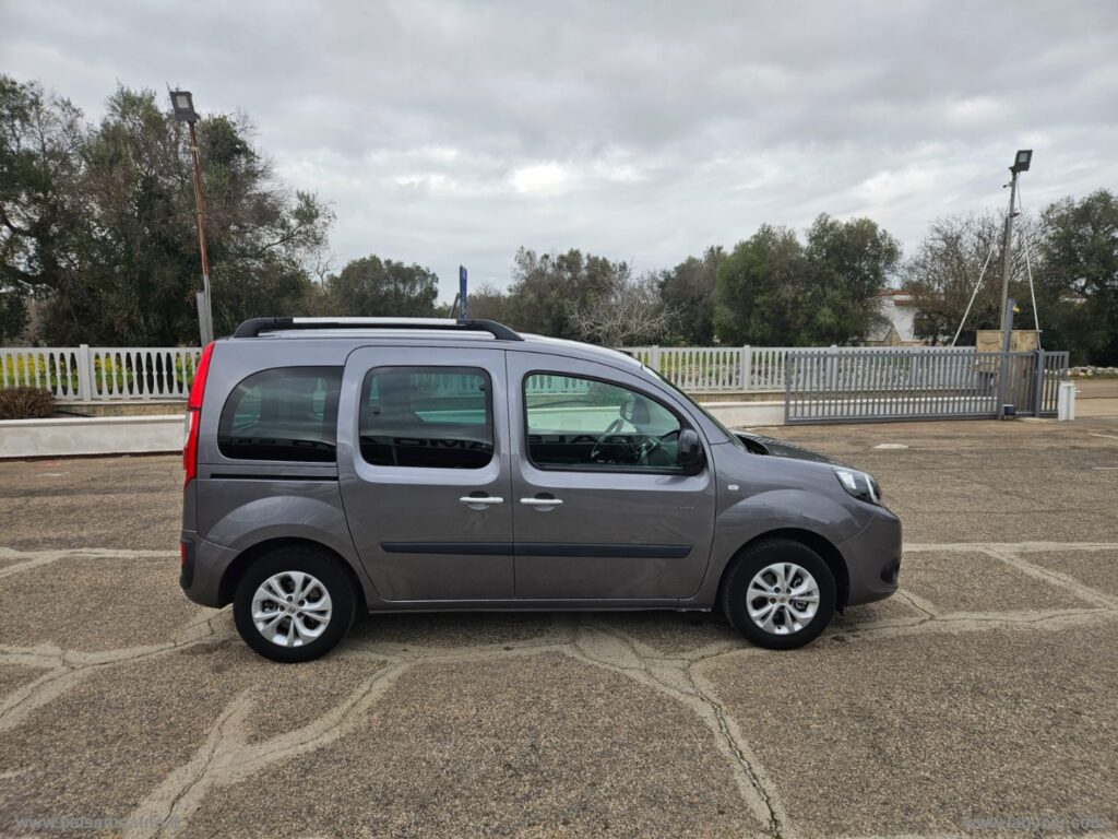 Kangoo Blue dCi 8V 115 CV 5p. Limited